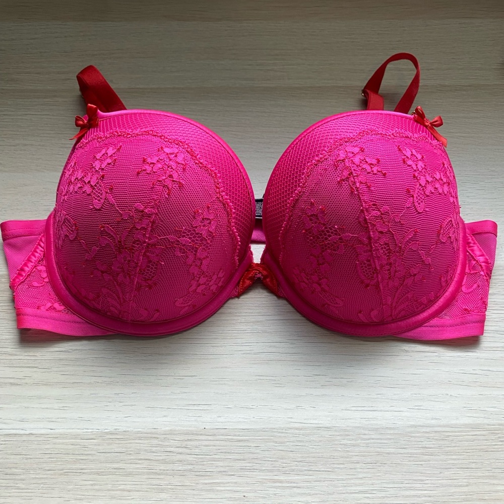 Victoria’s Secret Very Sexy Padded Demi Pink and Red Lace Push-up Bra 34D